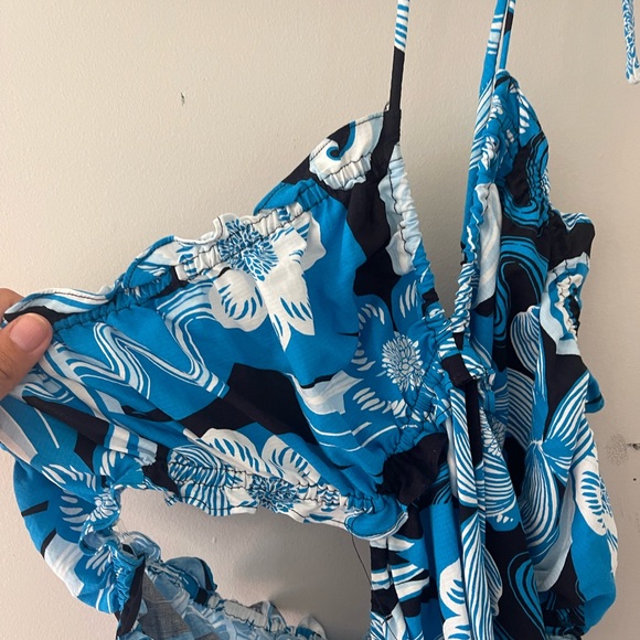 Women's Floral Print Strappy Neck Cut Out Dress - Future Collective with Alani M - Picture 4 of 5